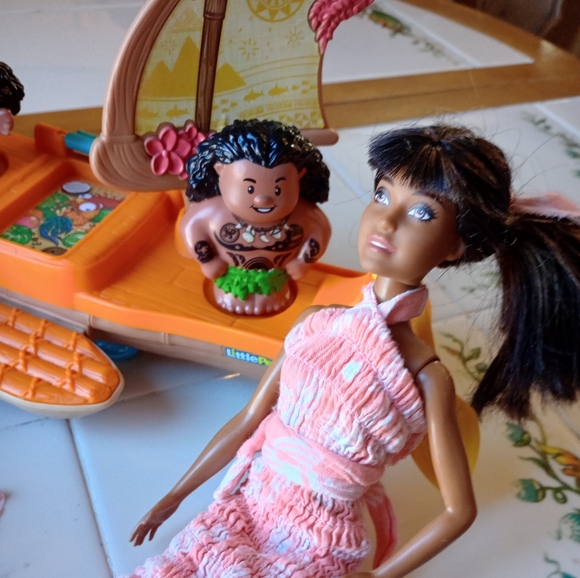 Moana Toy Lot - Picture 2 of 9